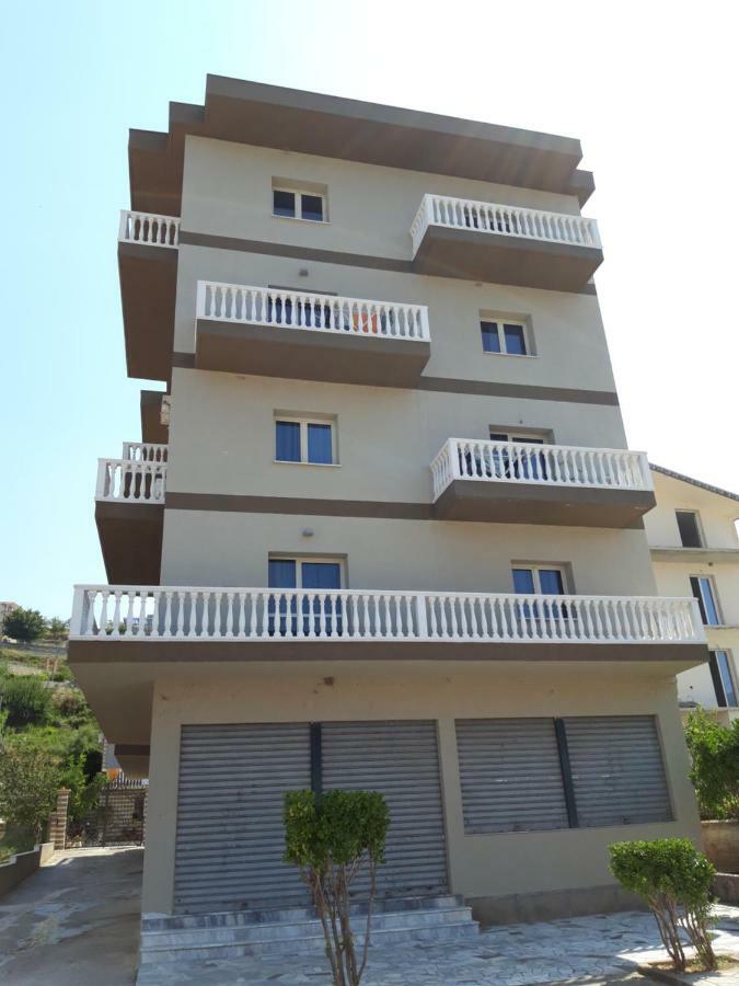 Apartament Gloria&Mitati Orikum Ngoại thất bức ảnh